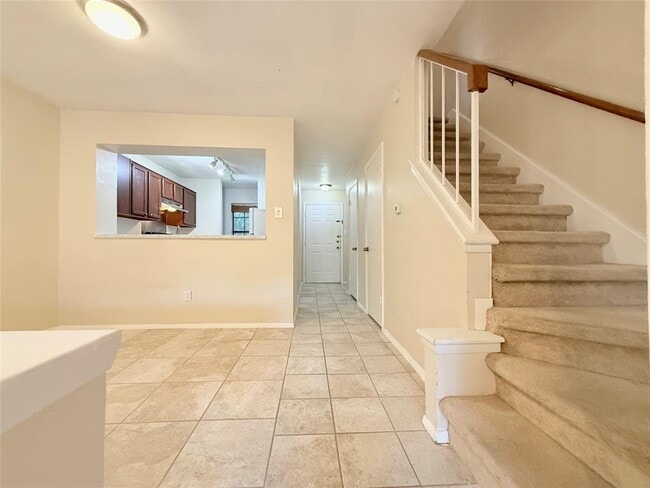Building Photo - 11901 Swearingen Dr
