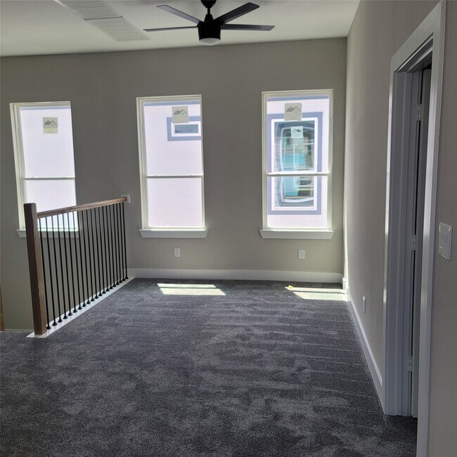 Building Photo - 4207 Stassen St