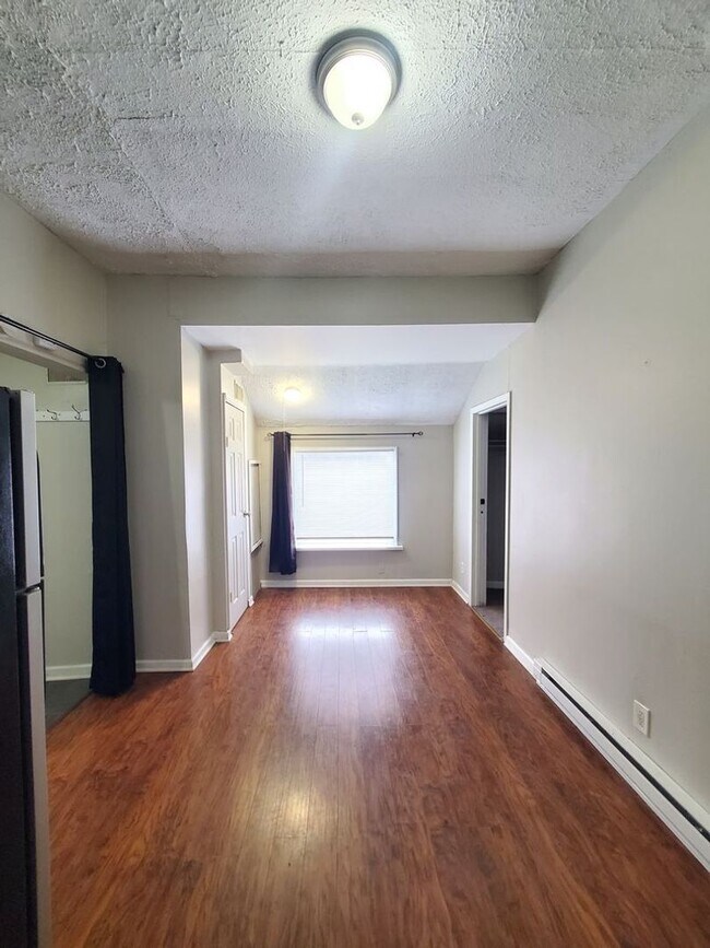 Building Photo - 58 N Chase Ave