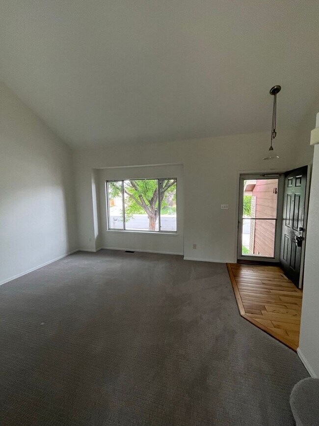 Building Photo - 13130 Umatilla St