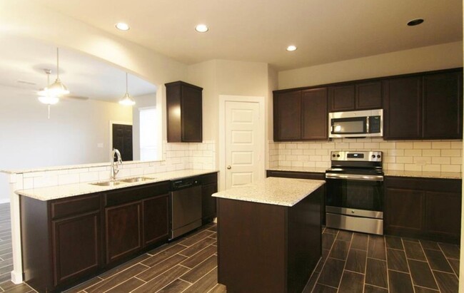 Building Photo - 117 Wickersham