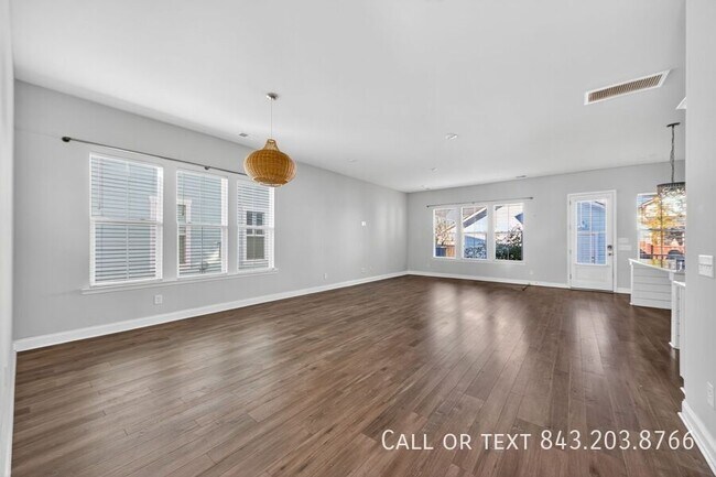 Building Photo - 106 Magnolia Garden Dr