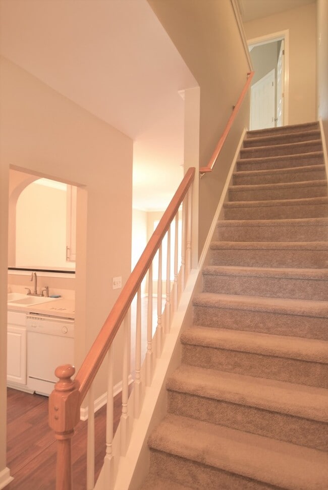Building Photo - A Cozy 2bedroom Town home in Fort Mill