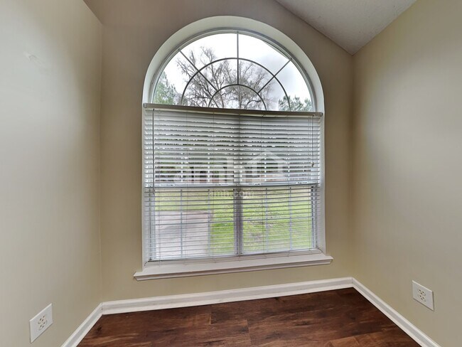 Building Photo - 5 Milsey Bay Circle