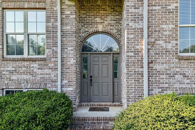 Building Photo - 3153 Cahaba Park Dr