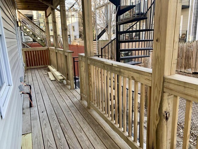 Building Photo - 1141 Owen Pl NE