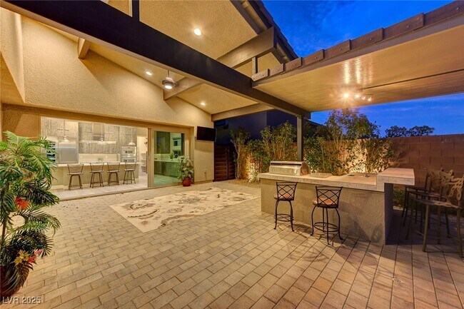 Building Photo - 6832 Apogee Ridge Ct