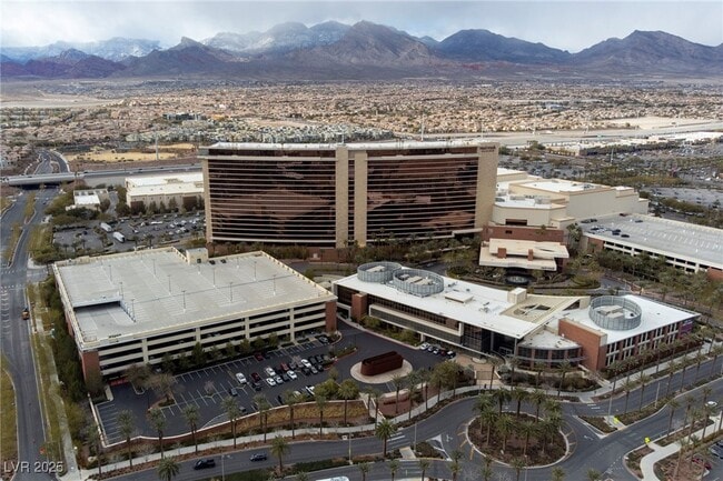 Building Photo - 916 Viscanio Pl