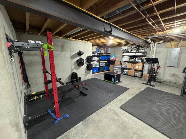 Building Photo - 1380 Stonecreek Dr