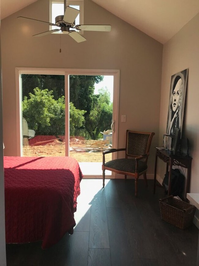 Building Photo - Private Studio w/Loft, 1 Bath rental in Gr...