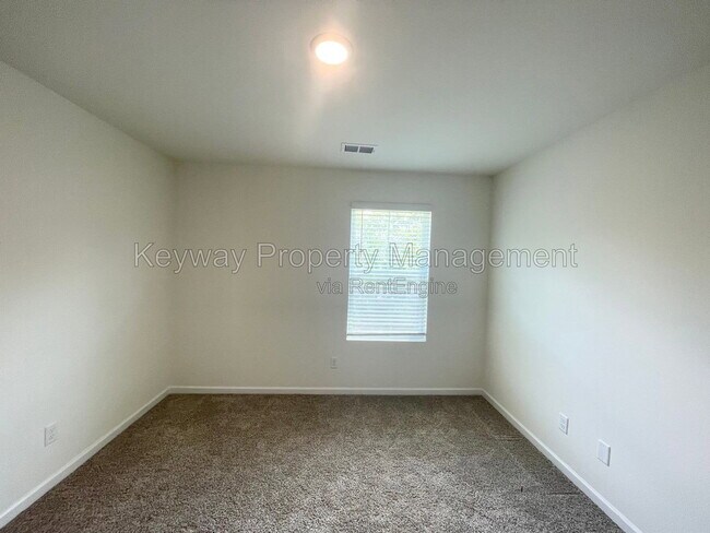 Building Photo - 5057 Needle Palm Rd NW