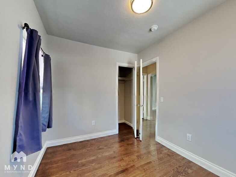 Building Photo - 2915 Sheridan Boulevard