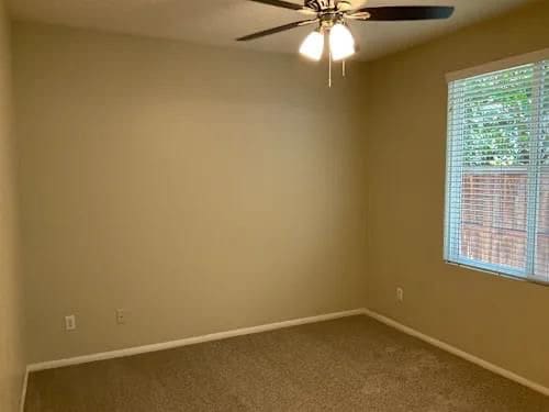 Building Photo - 5099 Pamplona Ave