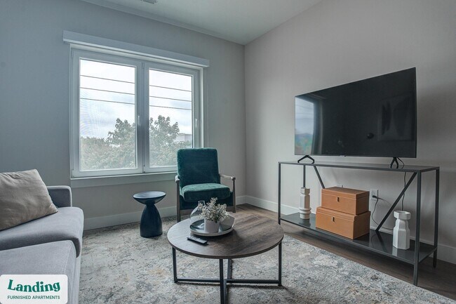 Building Photo - 1999 E Boston St