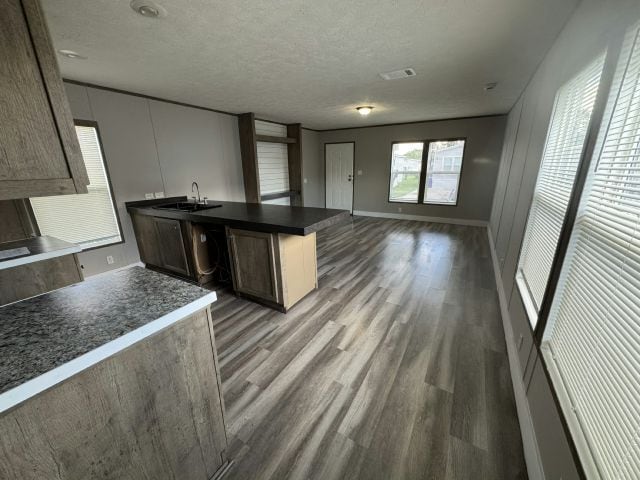 Building Photo - 1702 Sunburst Dr