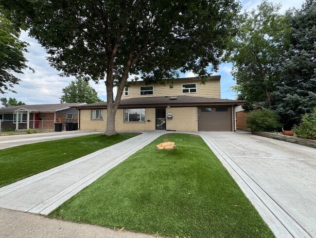 Building Photo - 2518 S Patton Ct