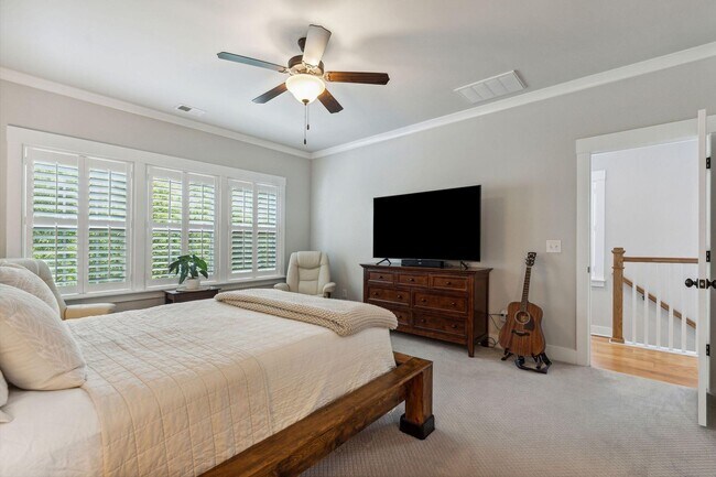 Building Photo - Well maintained home in Fleming Park - Jam...