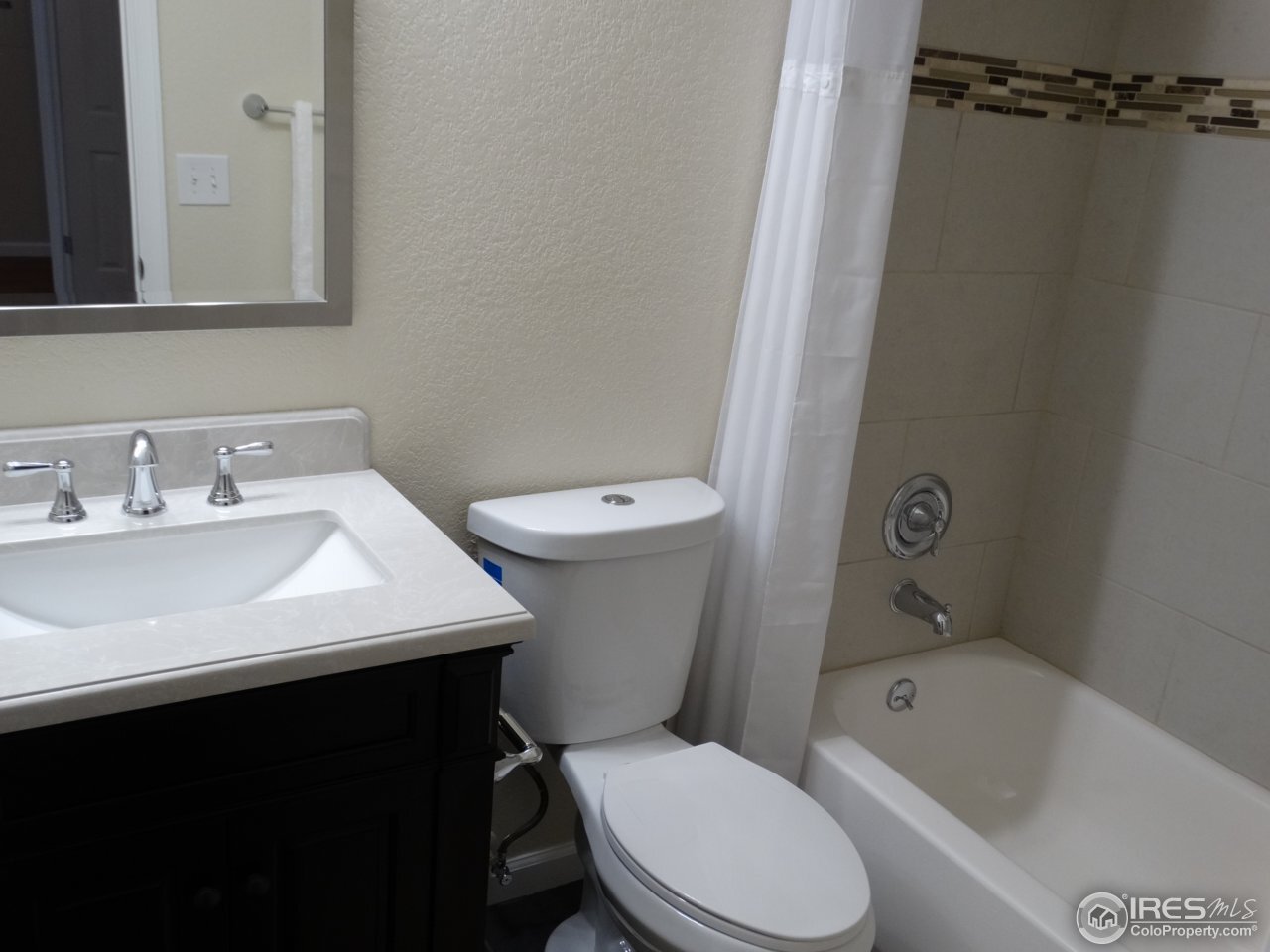Building Photo - 4879 White Rock Cir