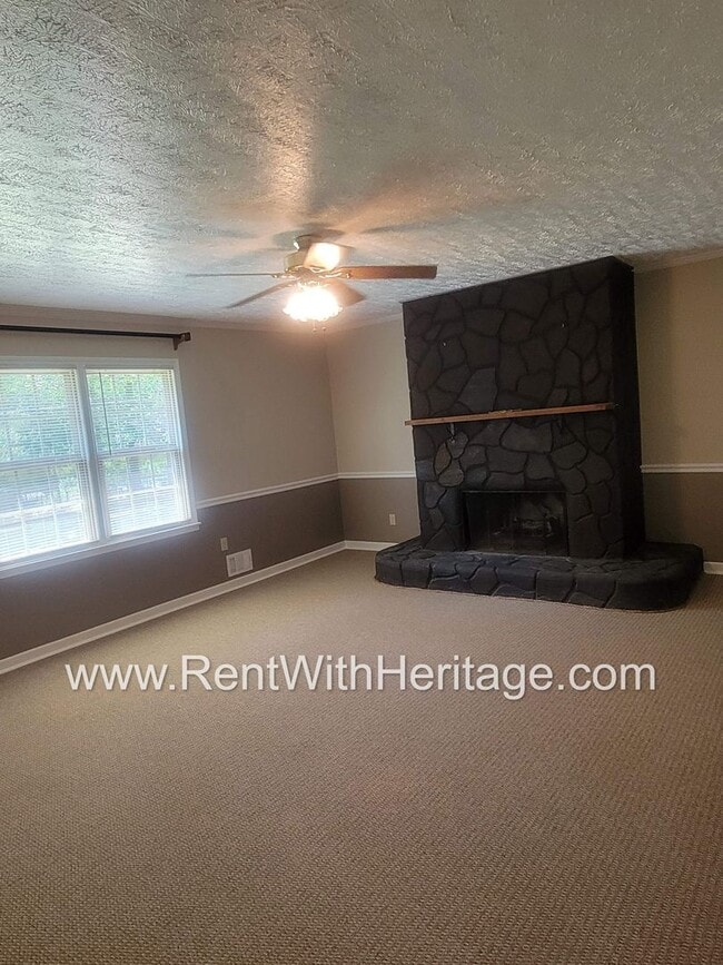 Building Photo - Gorgeous 3bd/2bath Brick Home/ Attention To Detail/ Upgrades Galore/ Great Location