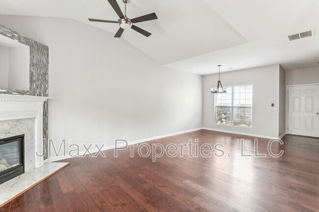 Building Photo - 3690 Brookwood Blvd