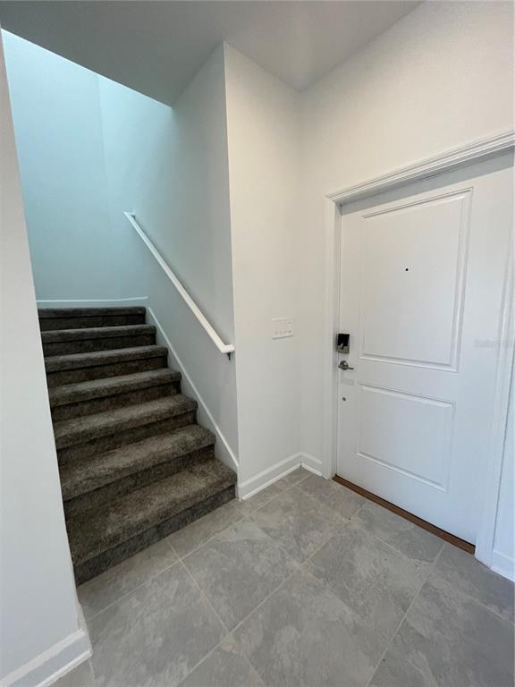 Building Photo - 5267 Dagenham Dr