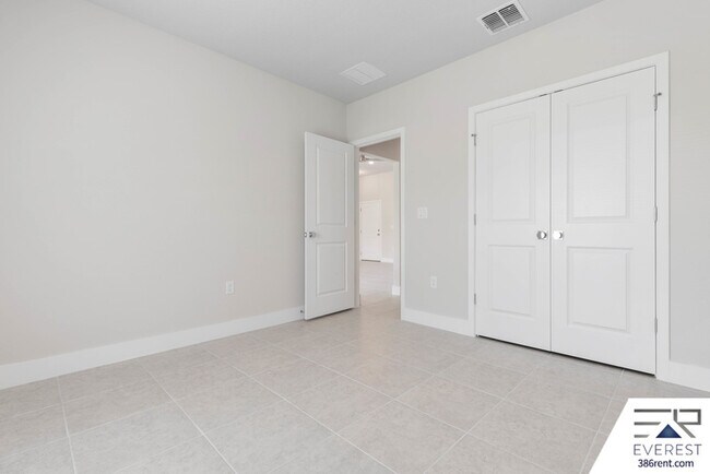 Building Photo - 34 Burnell Dr