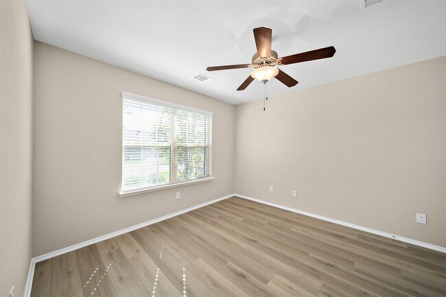 Building Photo - 23626 Legano Dr