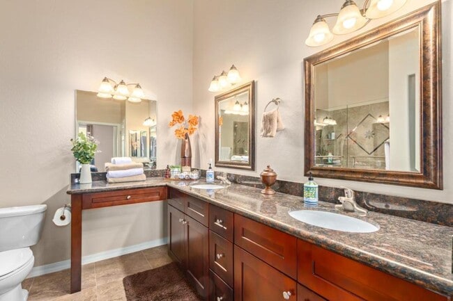 Building Photo - 10136 E Southern Ave