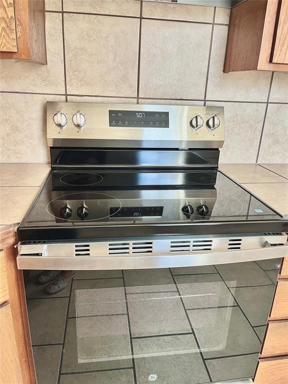 Building Photo - 233 Chalmette Dr