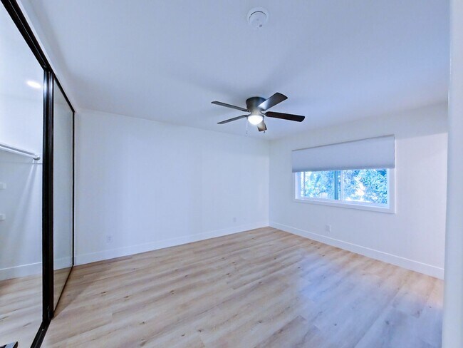 Building Photo - 117 Avenida Algodon