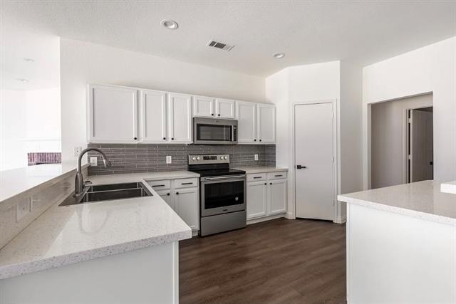Building Photo - 13240 Berrywood Trail