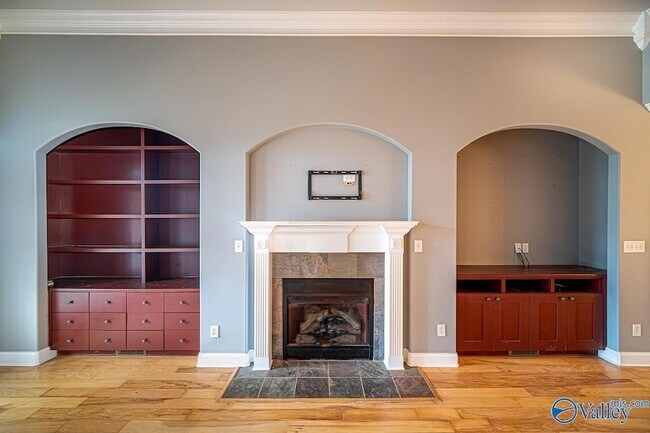 Building Photo - 26105 Apple Orchard Ln