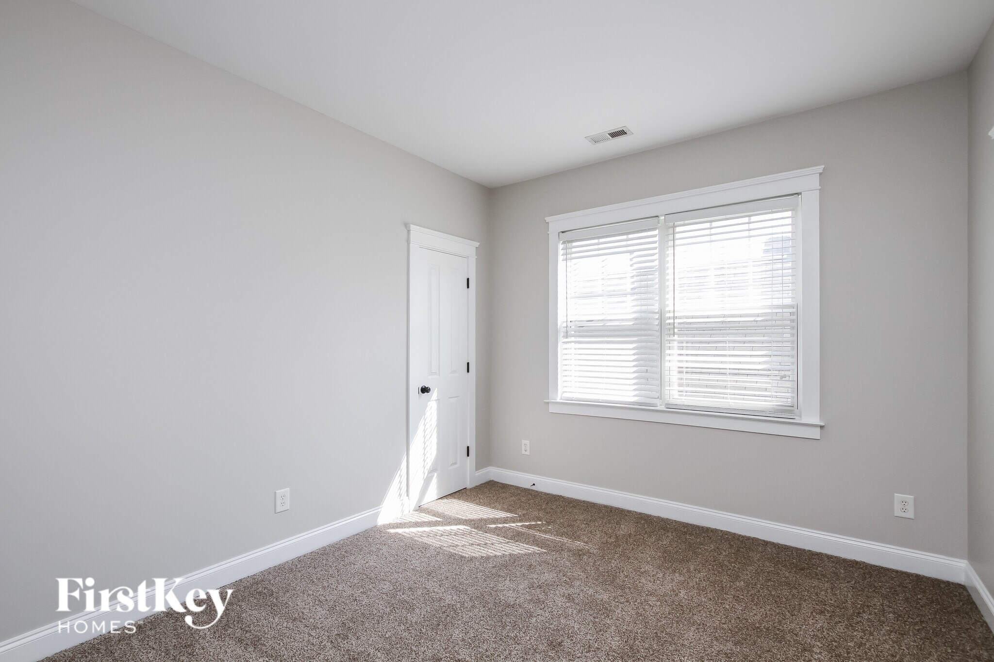 Building Photo - 8111 Townley Rd