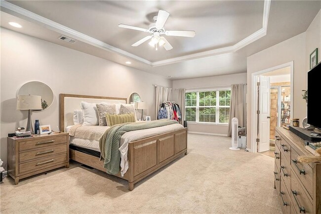 Building Photo - 12807 Doe Dr