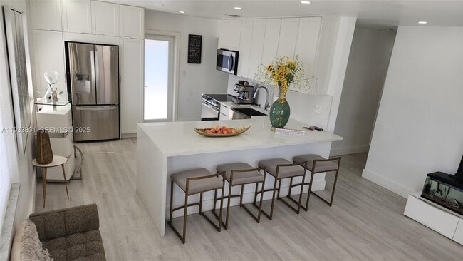 Building Photo - 3447 SW 23rd St