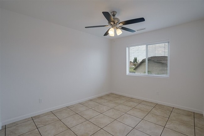 Building Photo - 3850 E Teri Ct