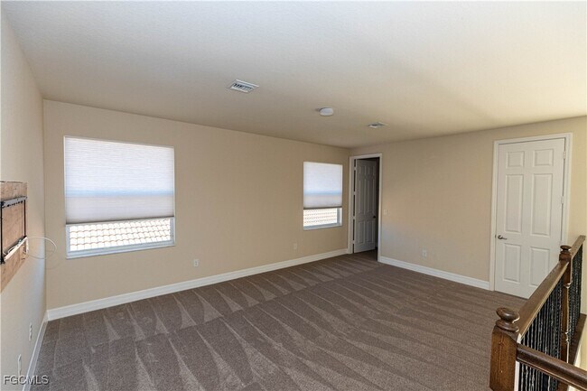 Building Photo - 11091 Sparkleberry Dr