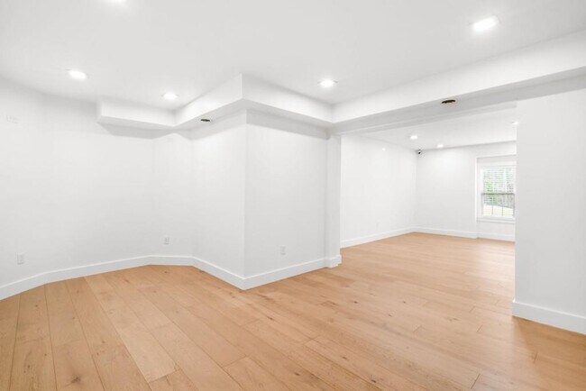 Building Photo - 1046 Wiley Bridge Rd