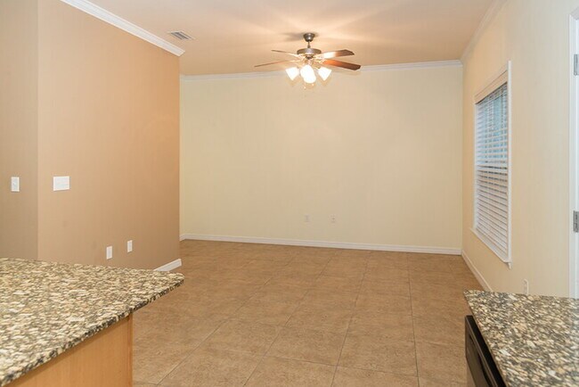 Building Photo - 1496 Bentley Cir