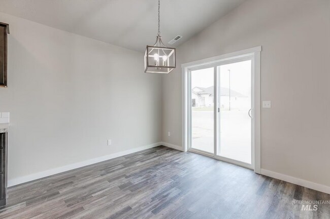 Building Photo - 3400 W Adios St