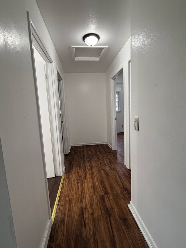 Building Photo - 4902 Altem Cir