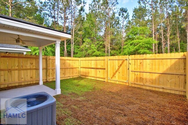 Building Photo - 14017 Cecil Nobles Hwy