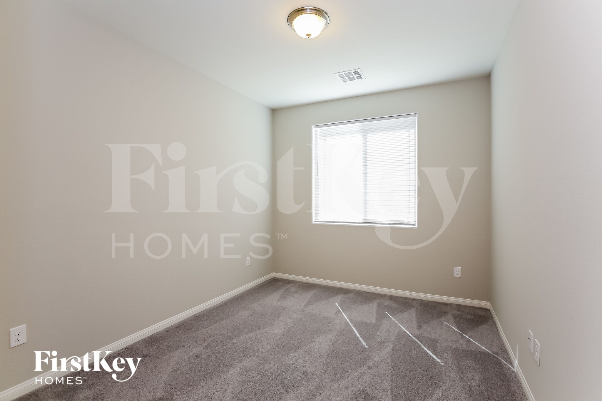 Building Photo - 4218 Klarissa Ave