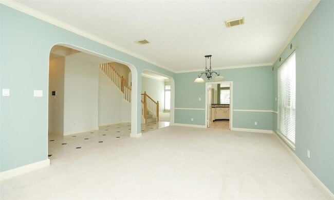 Building Photo - 7502 Holly Ct Estates Dr