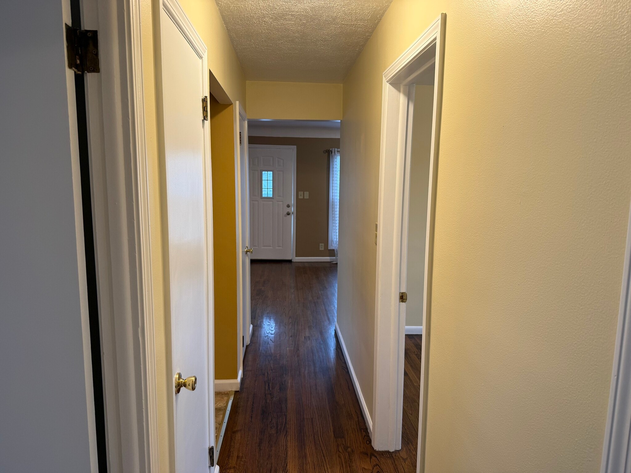 Building Photo - 5409 E 131st St