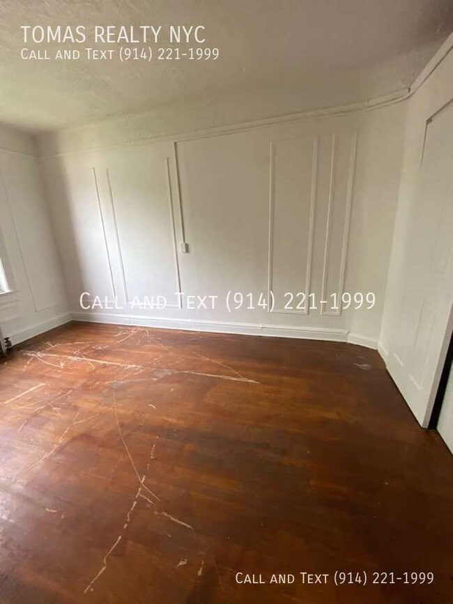 Building Photo - 1179 Yonkers Ave