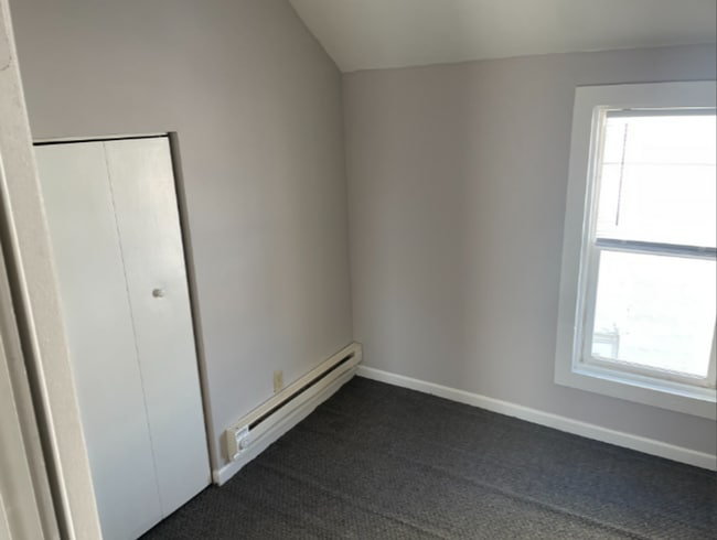 Building Photo - 729 Virginia St