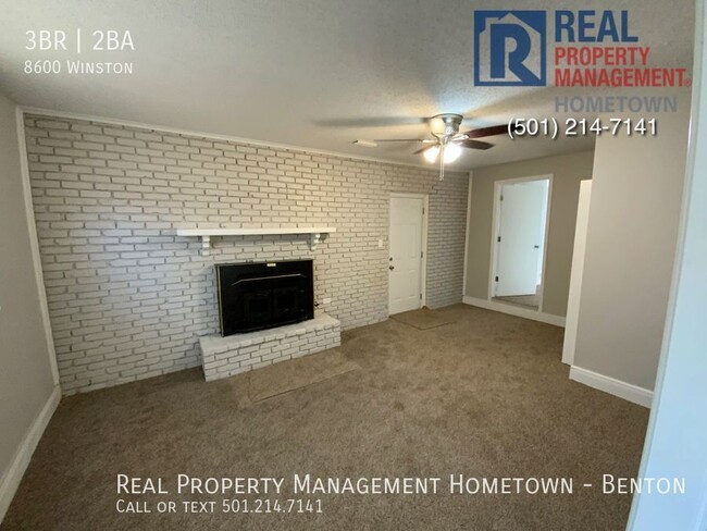 Building Photo - Newly Renovated 3-bedroom 2-bath House in ...