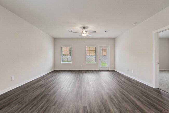 Building Photo - 17901 Stone Ter Ct