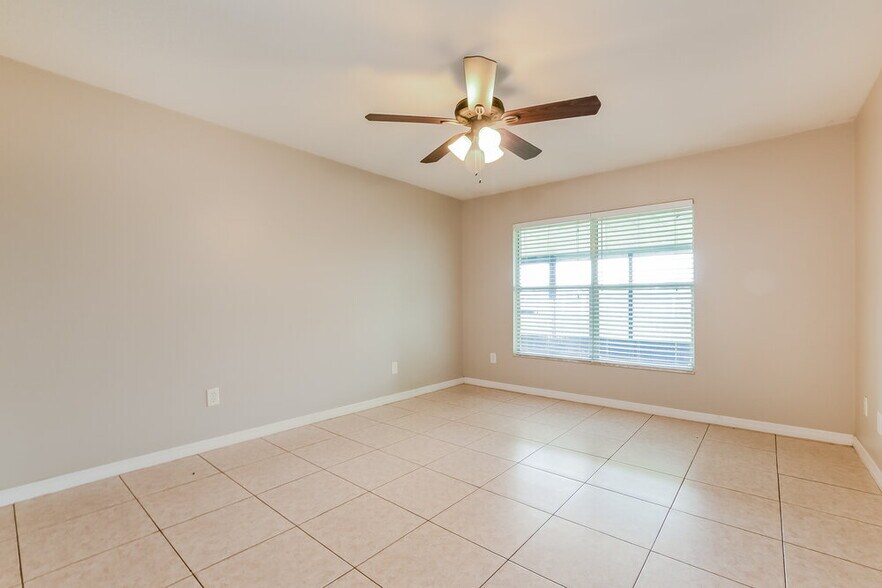 Building Photo - 2417 Ginger Mill Blvd